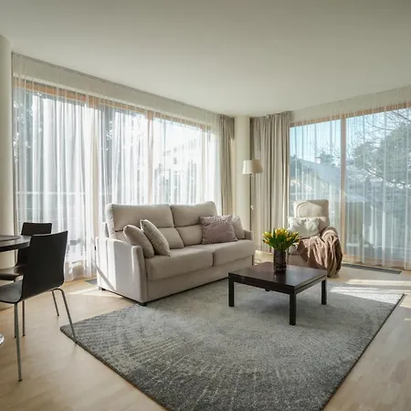 Apartamentai Tylios Pusys Паланга