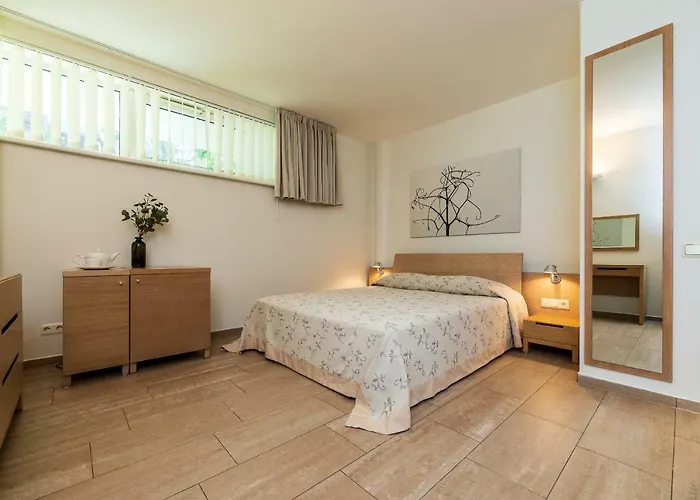 Apartamentai Tylios Pusys *